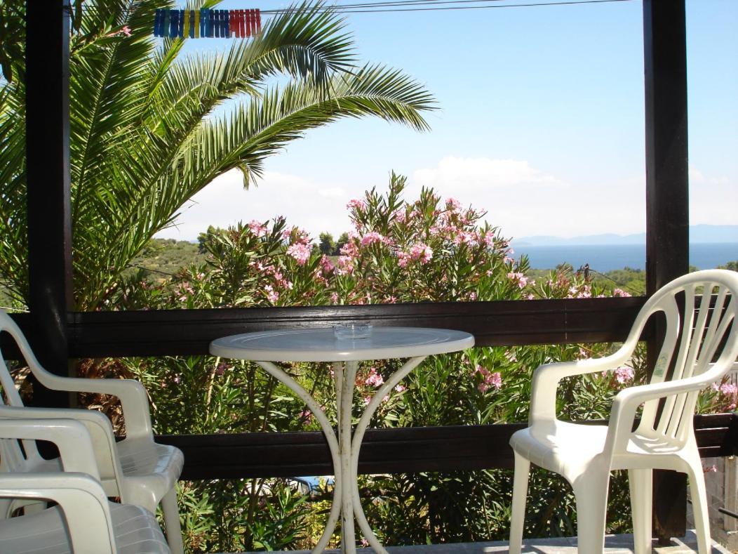 ilias appartements tsaprounis Ellinika  Extérieur photo